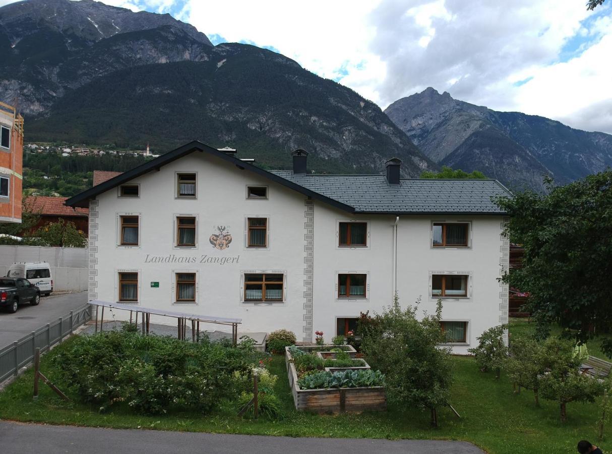 Landhaus Zangerl - Kobelerhof Landeck Exterior foto